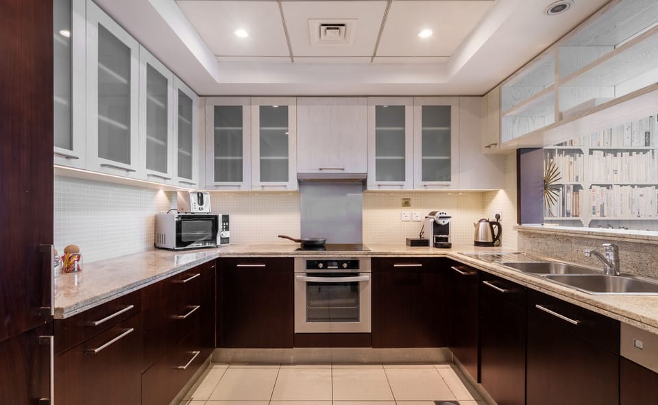 Luxury Apartment, Balcony, City View | Private kitchen | Fridge, oven, dishwasher, electric kettle