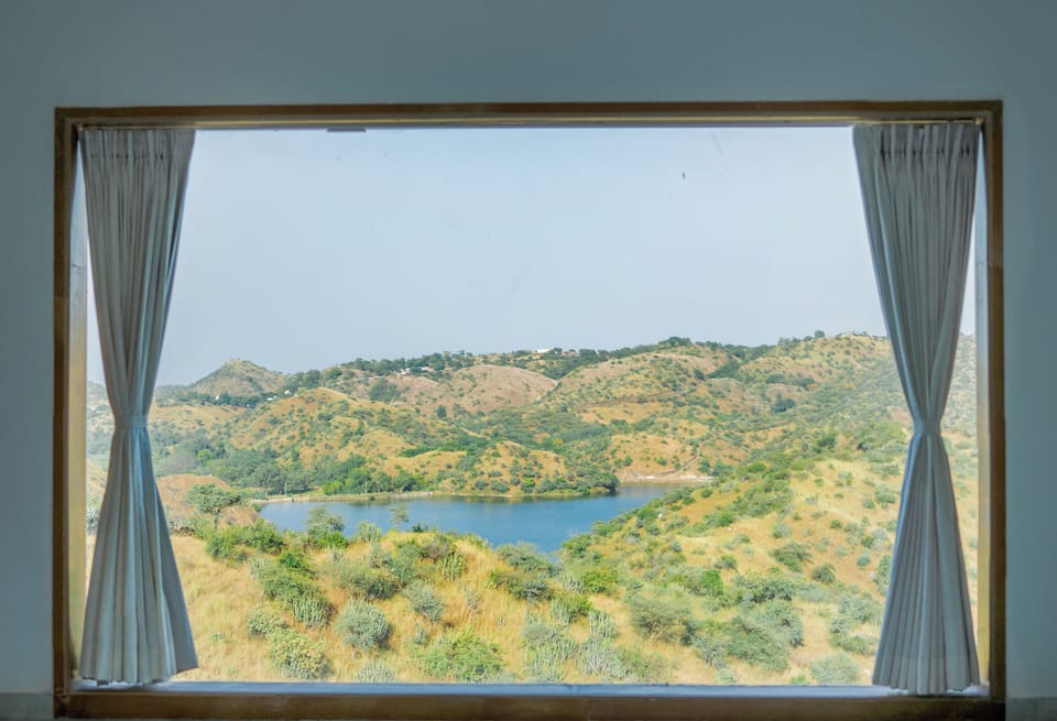 Villa, 4 Bedrooms, Kitchen, Mountain View | Lake view