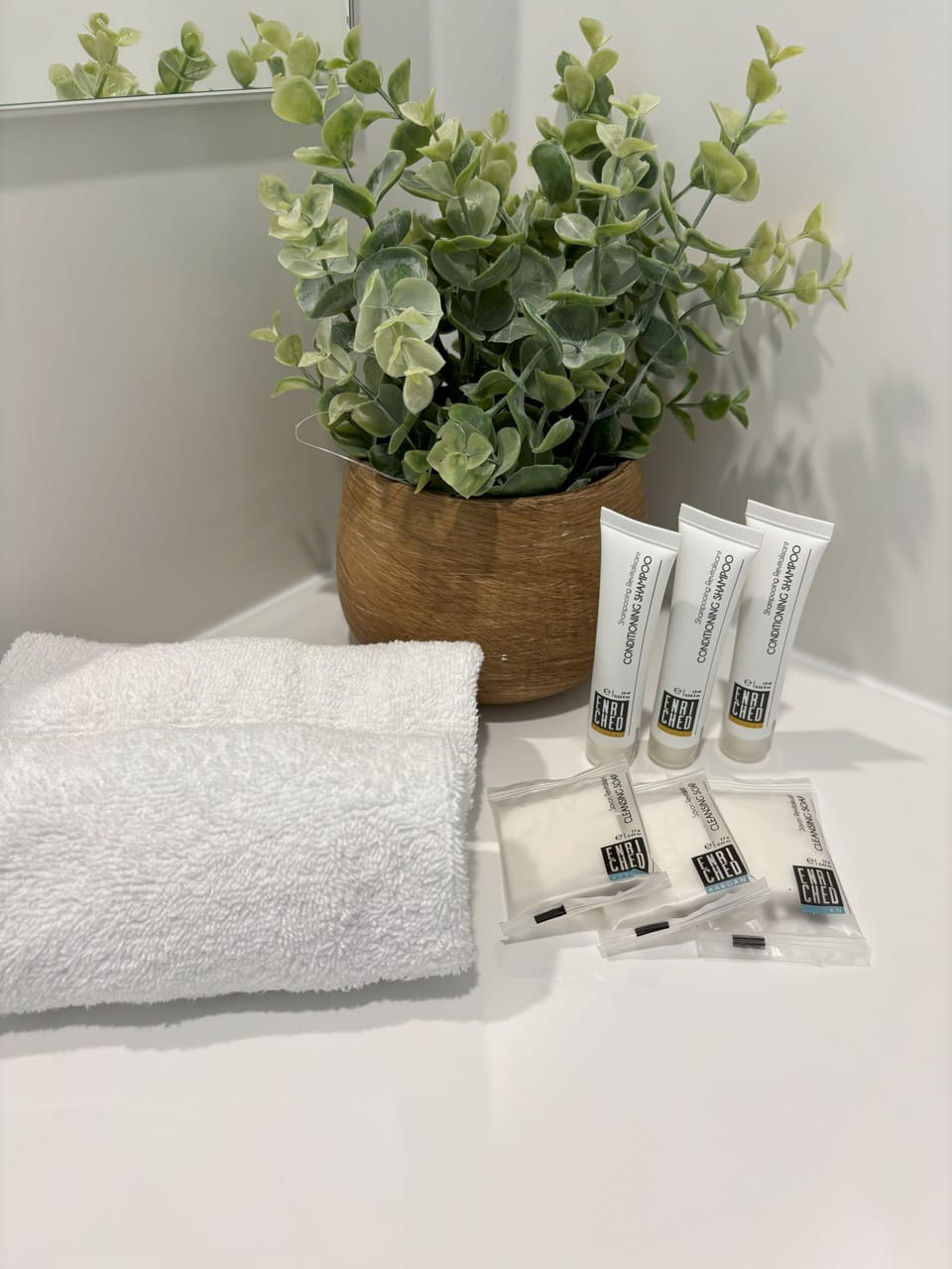 Bathroom amenities