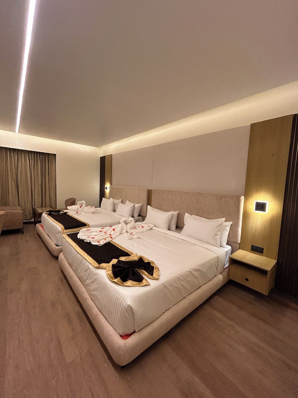 Family Suite | In-room safe, desk, soundproofing, iron/ironing board