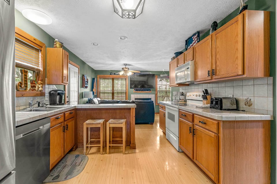 House (4 Bedrooms) | Interior