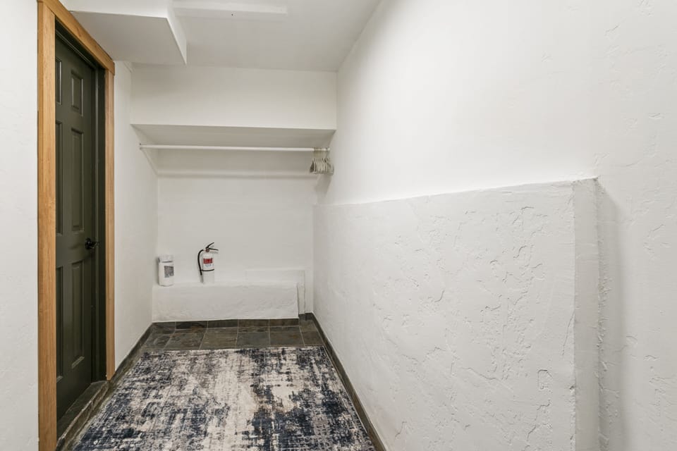 Townhome, 4 Bedrooms | Interior