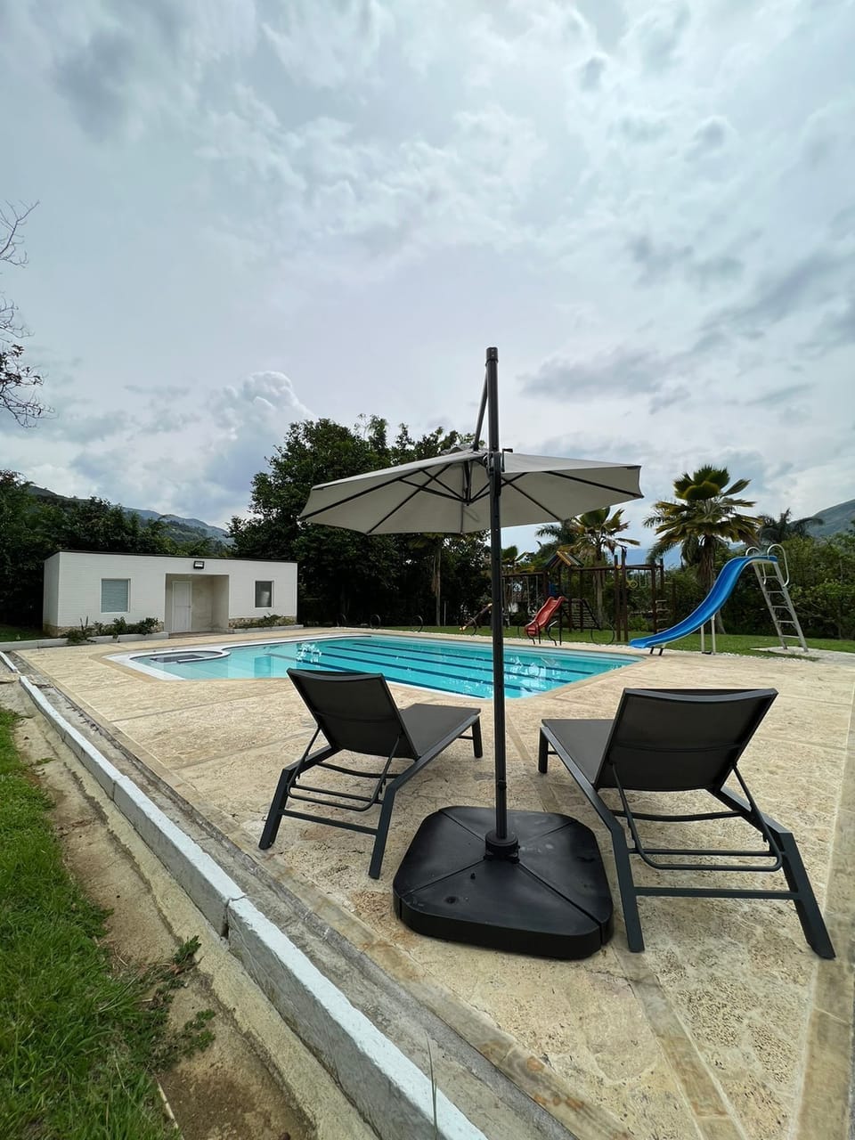 Pool