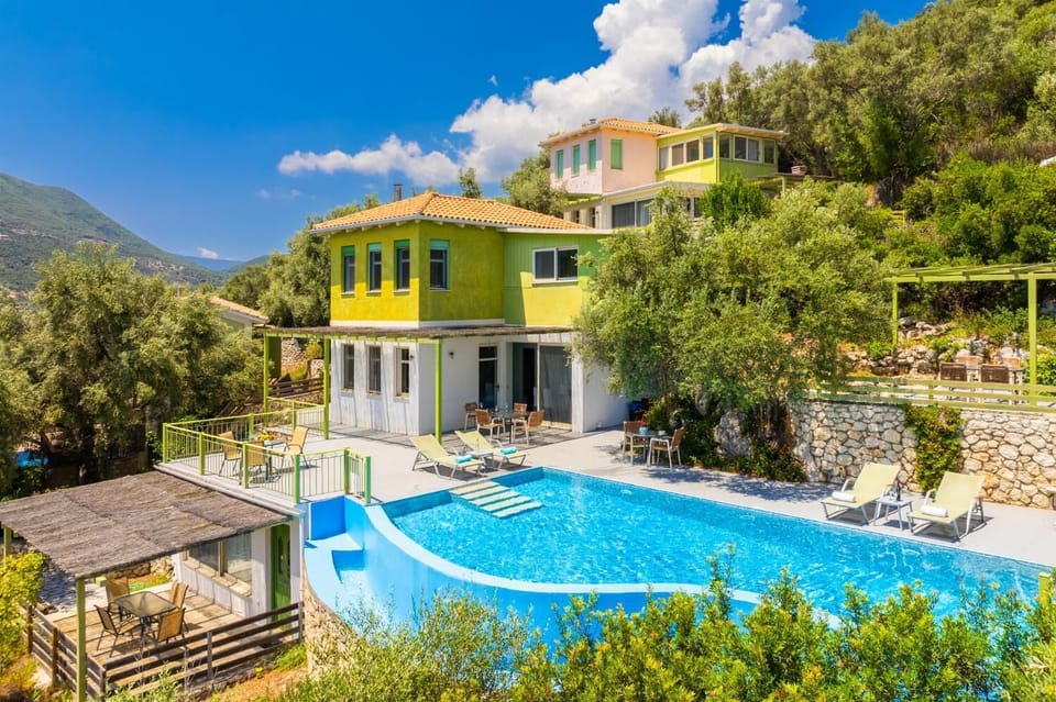 Beautiful villa with private pool and terrace with sea views