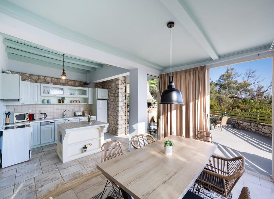 Equipped kitchen
