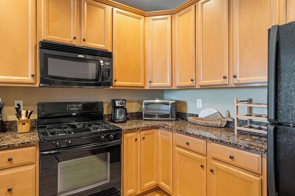 Fully equipped kitchen