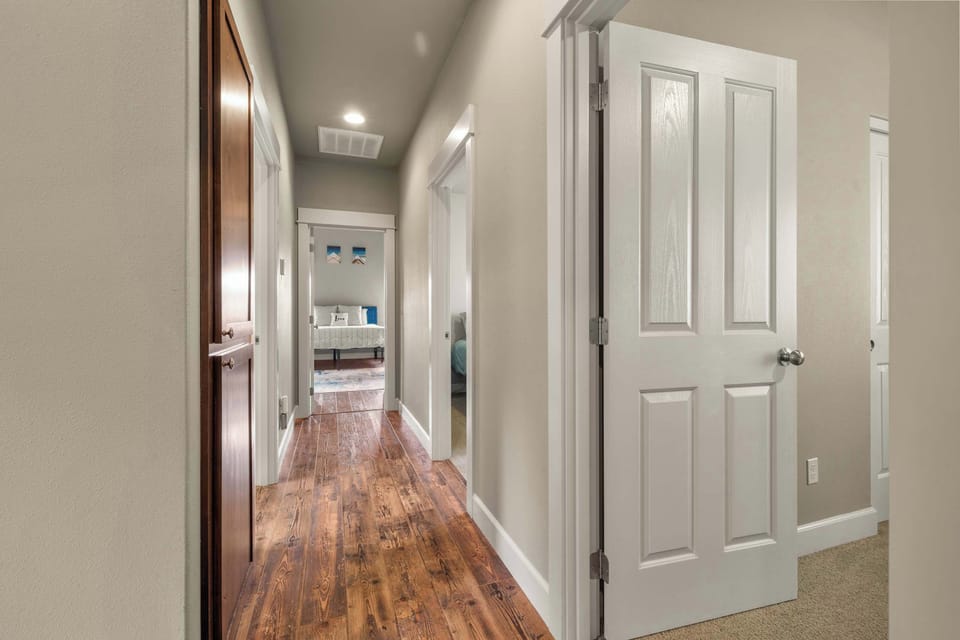 The master en suite includes an oversized single vanity & walk-in shower