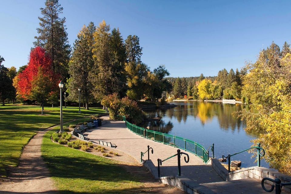 Stroll around Drake Park in Downtown Bend!