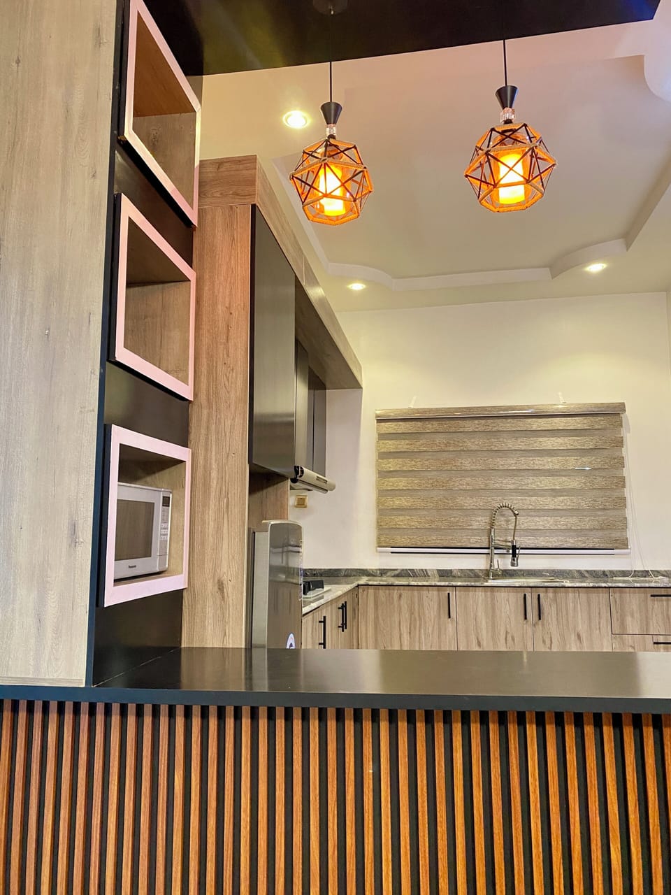 Double Room | Private kitchen | Mini-fridge, microwave, stovetop, cookware/dishes/utensils