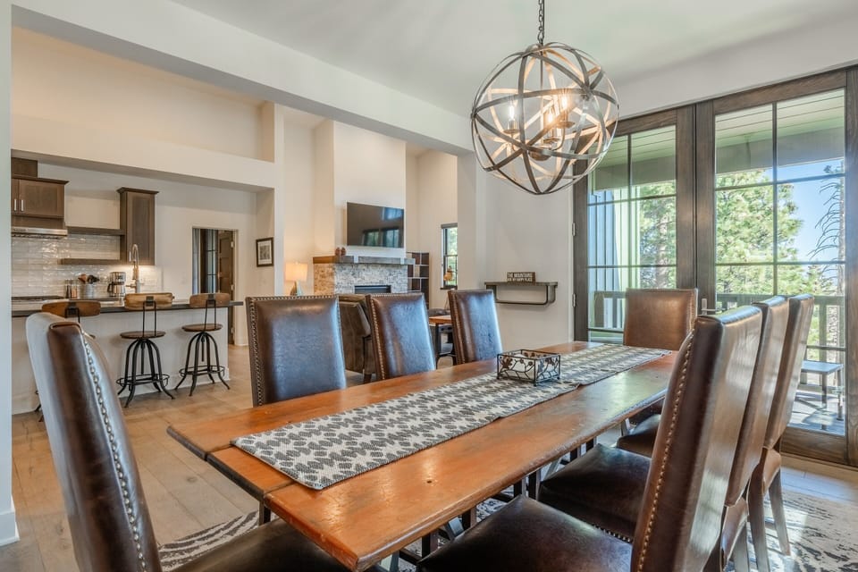 Dining Table for 8 with adjacent view deck