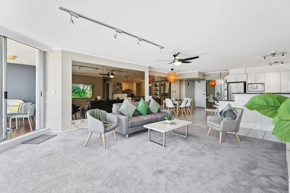 Apartment, Canal View | Living area | Flat-screen TV