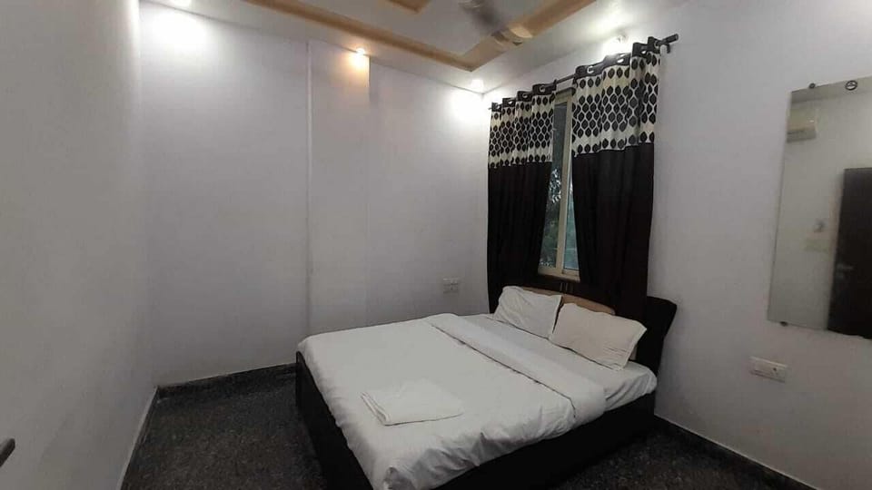 Classic Double Room | Free WiFi