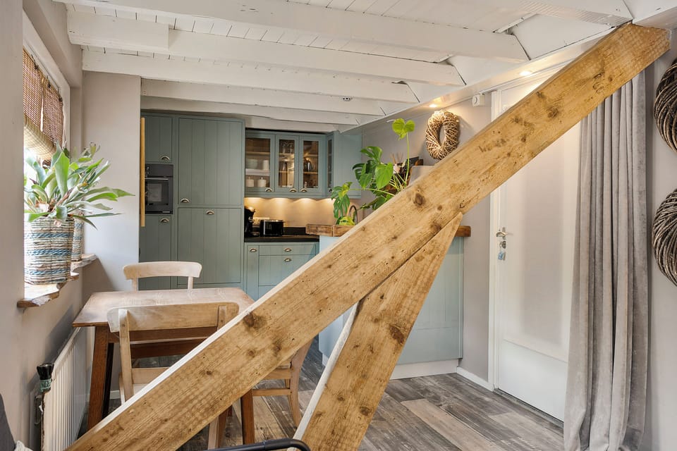 Luxury Apartment | Free WiFi