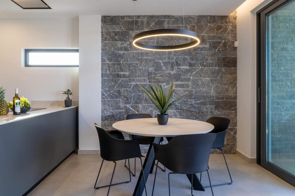 House | 2 bedrooms, soundproofing