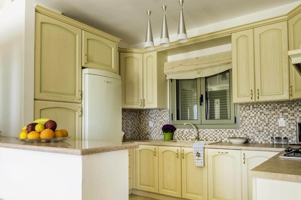 House | 3 bedrooms, soundproofing