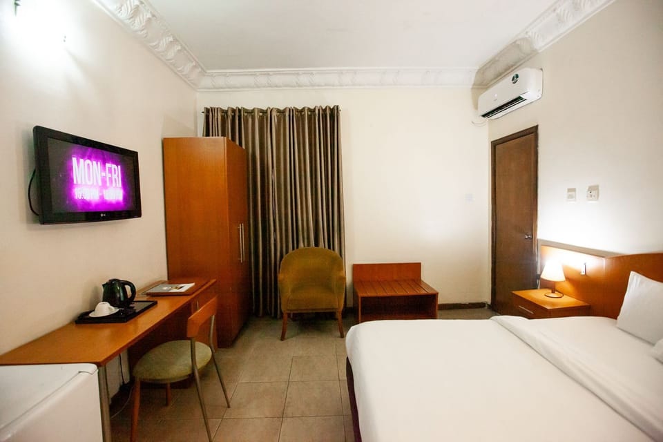 Deluxe Double Room | Desk, laptop workspace, free WiFi