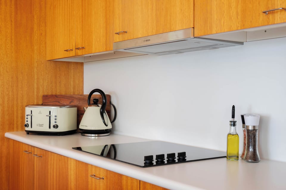 Kitchen 03
