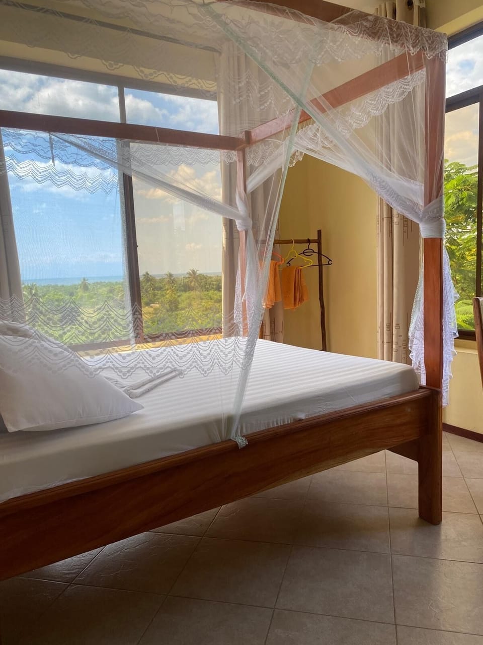 Standard Double Room, Courtyard View | Desk, laptop workspace, free WiFi