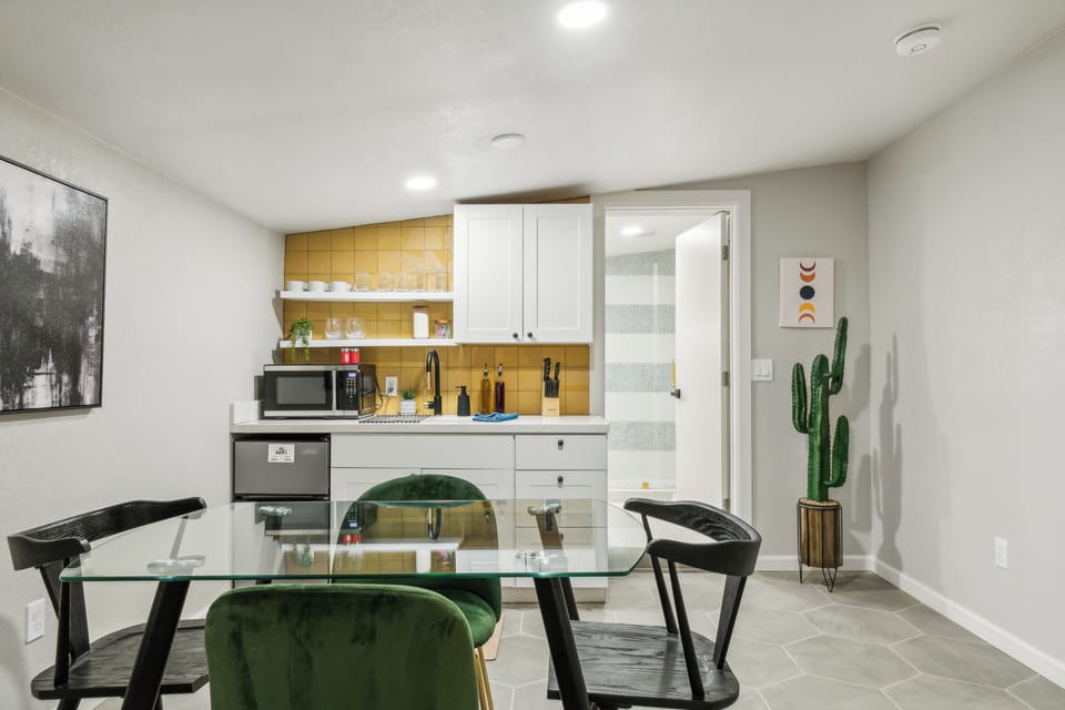 Prepare meals and save on eating out in this fully functional kitchenette.  A hot plate, microwave and full set of utensils are provided.