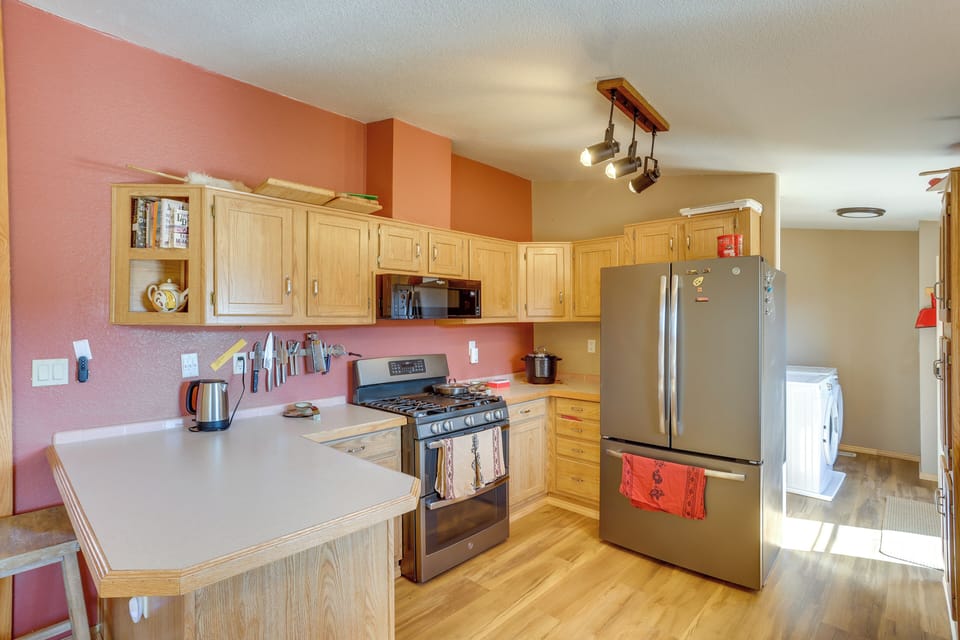 House (2 Bedrooms) | Interior