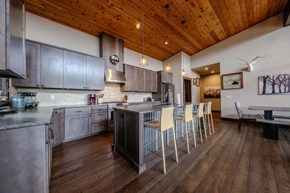 Fully equipped kitchen
