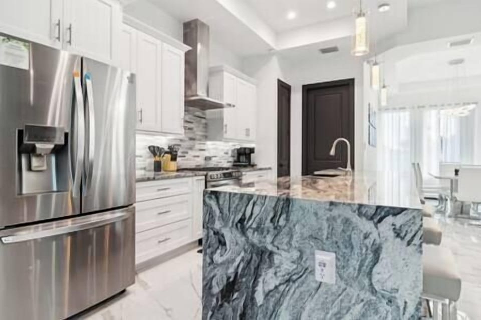 Kitchen (1)