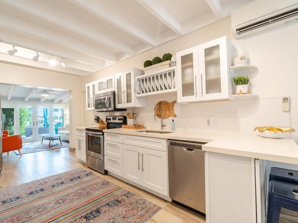 Fully stocked kitchen.