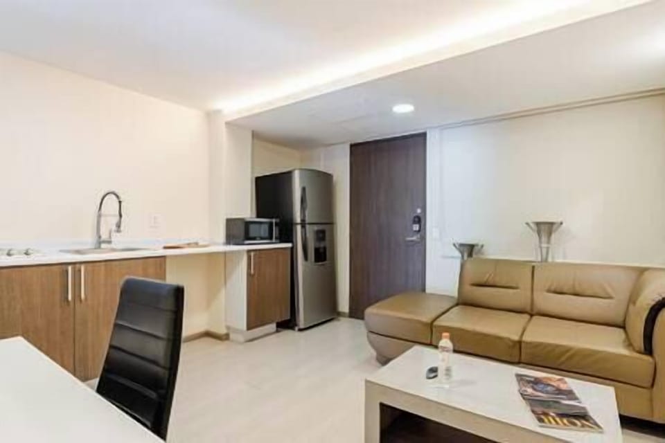 Living area (2)