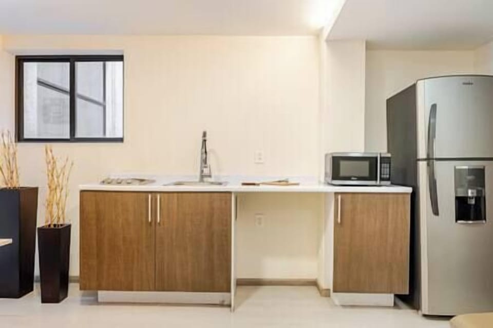 Kitchen (1)