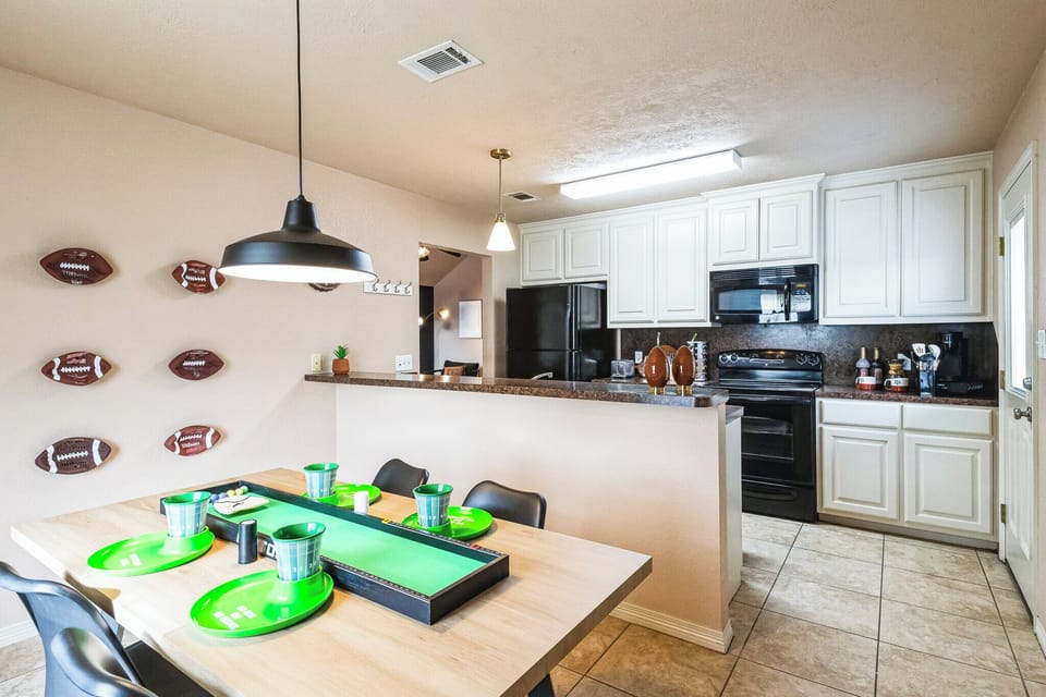 Cook up a storm in our fully equipped kitchen! Featuring all the essentials—including a coffee maker, blender, rice cooker, and waffle maker—to make your stay deliciously convenient.
