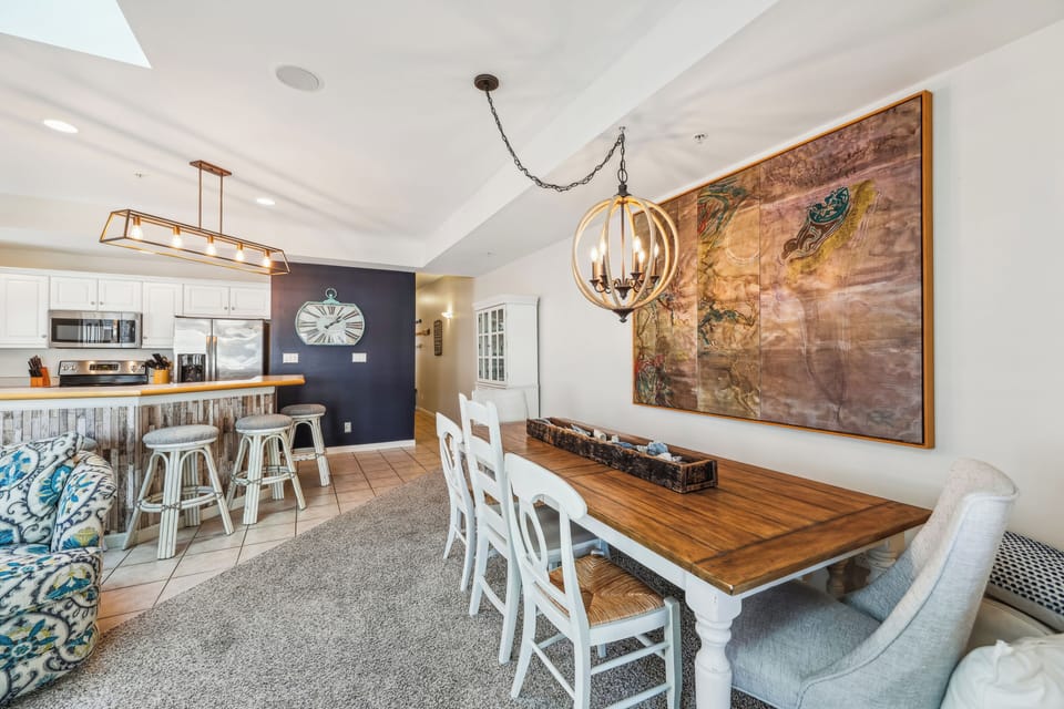 Main Level,Dining Room,