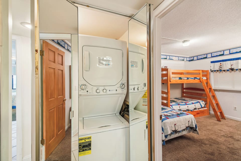Floor Plan,Washer Dryer,