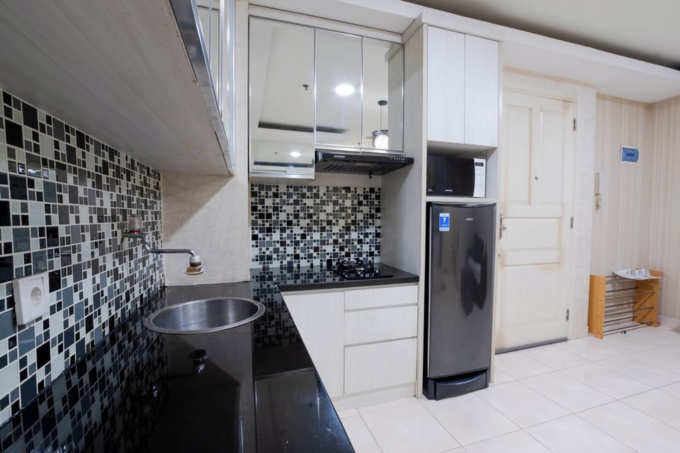 Deluxe Apartment, 1 Bedroom, Balcony, City View | Private kitchen