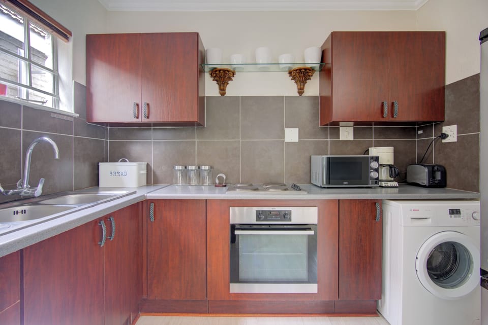 Kitchen 3