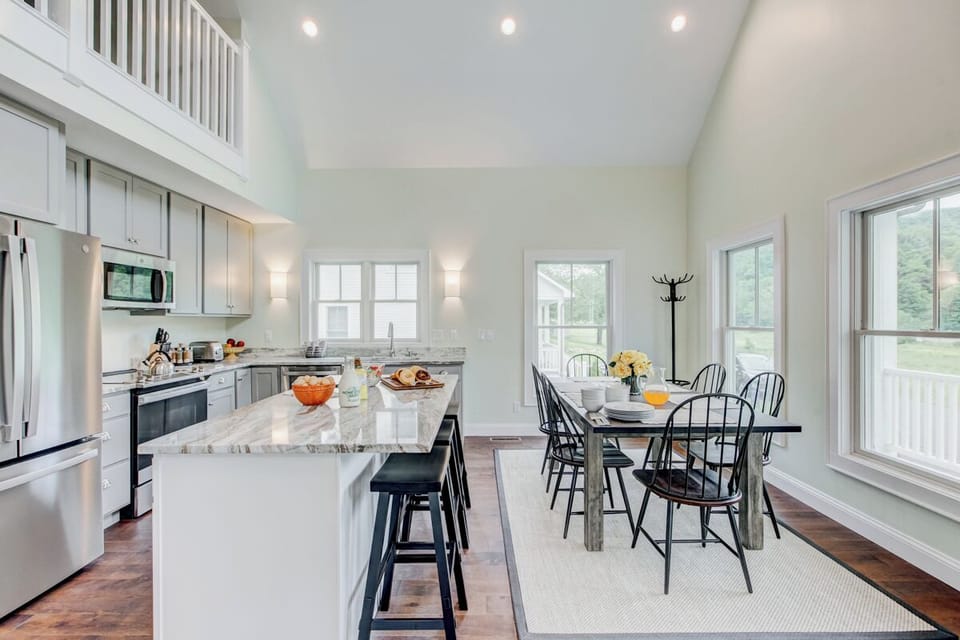 Open kitchen and dining