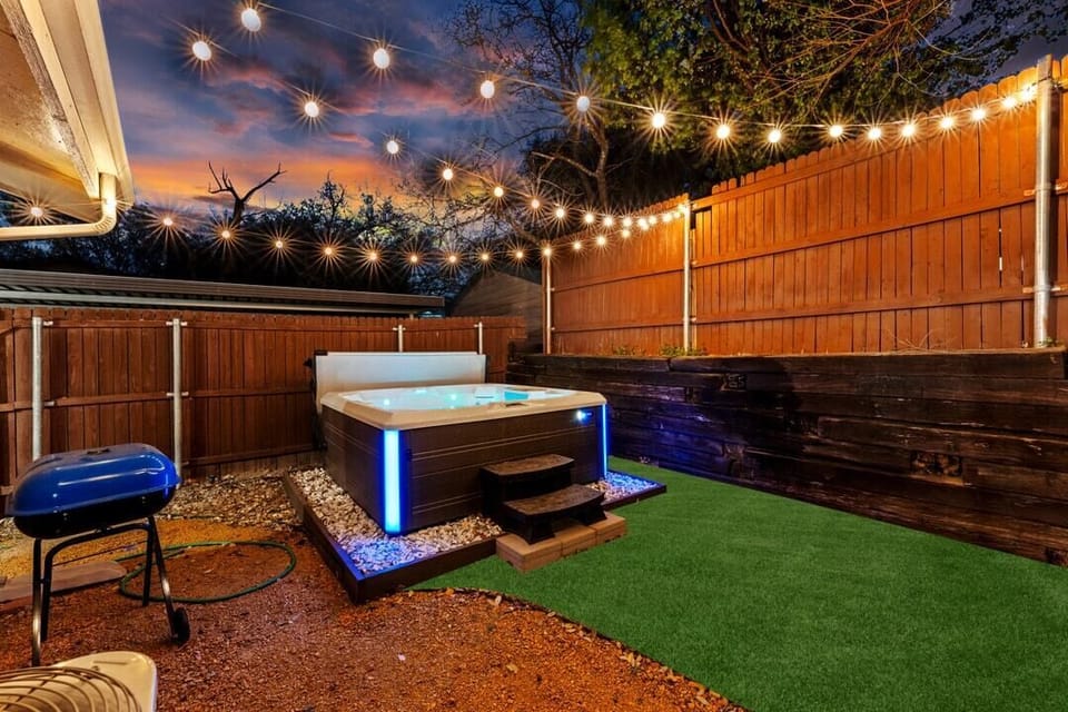Charcoal BBQ and hot tub