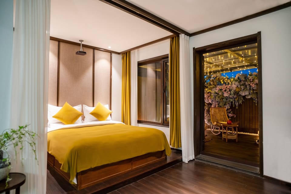 Elite Room | Down comforters, blackout drapes, soundproofing