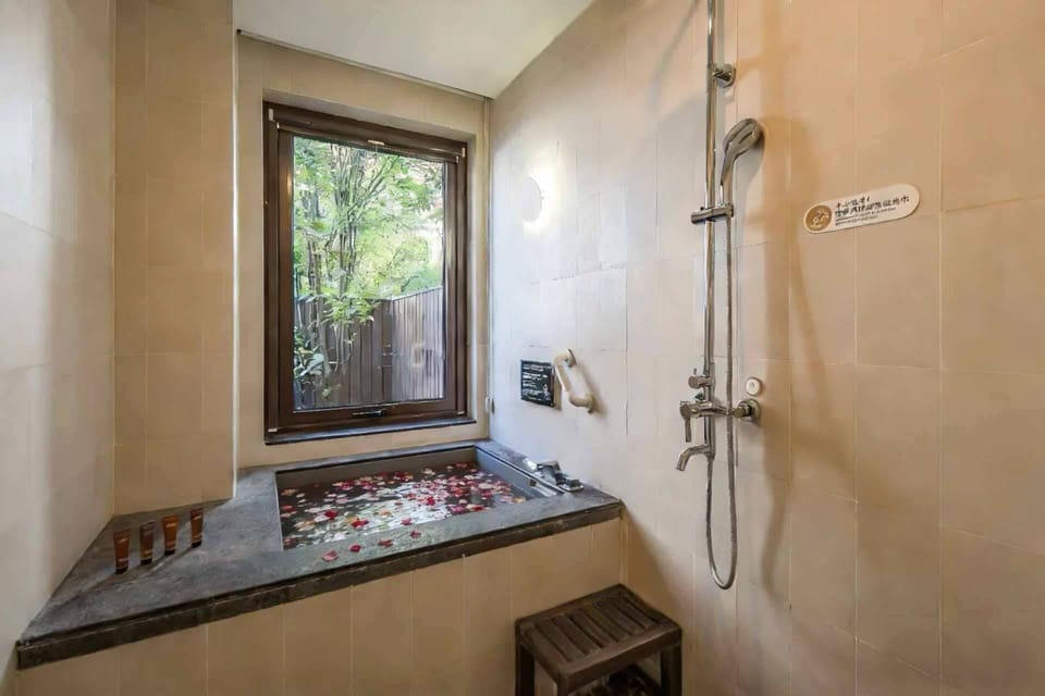 Comfort Room | Bathroom | Separate tub and shower, hair dryer, slippers, towels