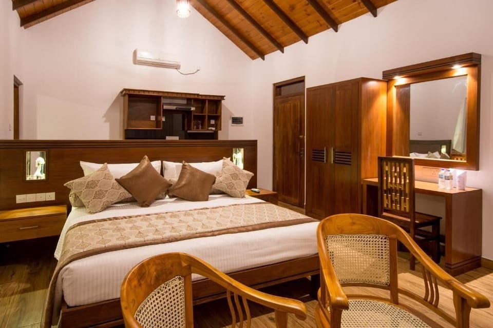 In-room safe, blackout drapes, iron/ironing board, WiFi (free)