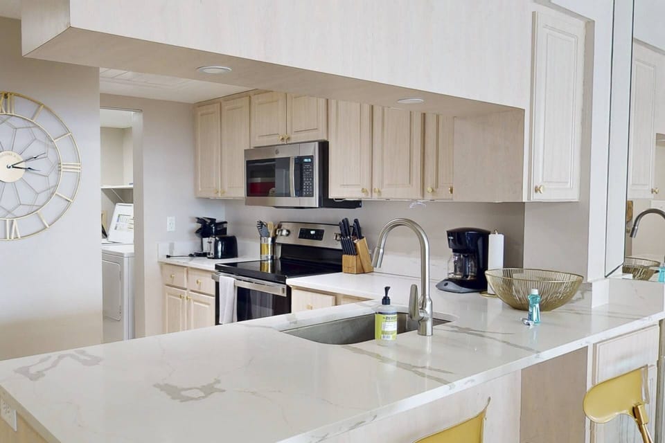 All Updated and Fully Equipped Kitchen