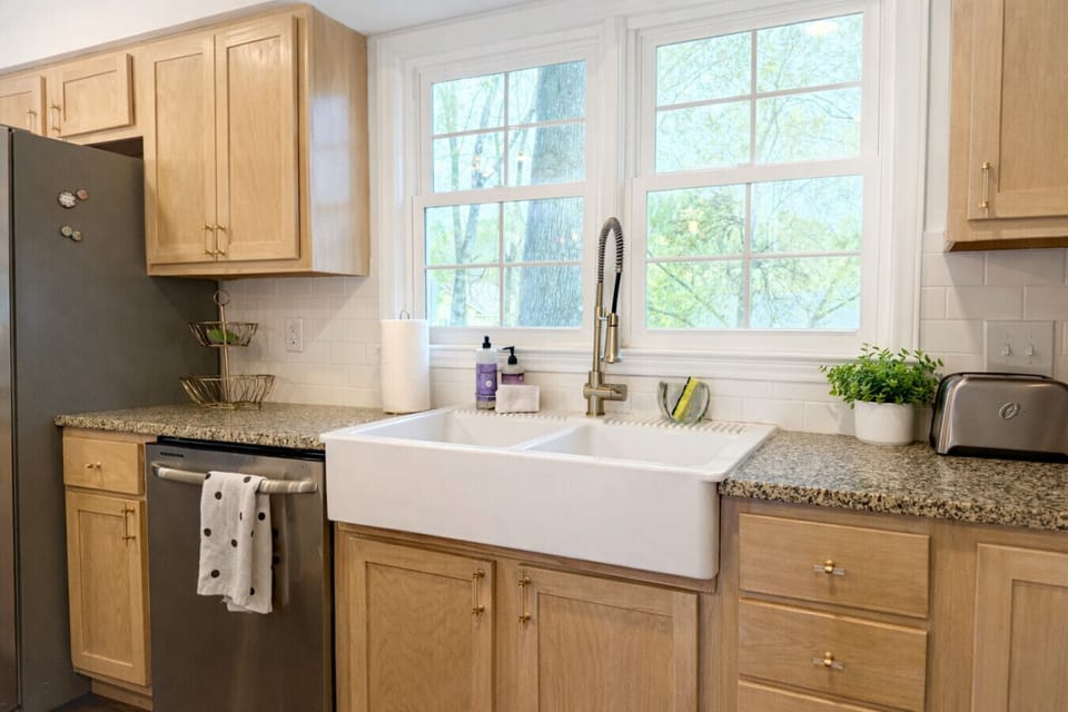 Fully Equipped Kitchen with Farmhouse Sink