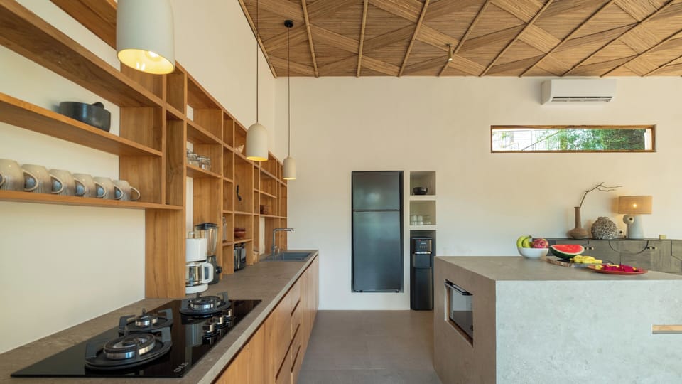 Villa, 4 Bedrooms, Pool View | Private kitchen | Fridge, microwave, oven, electric kettle