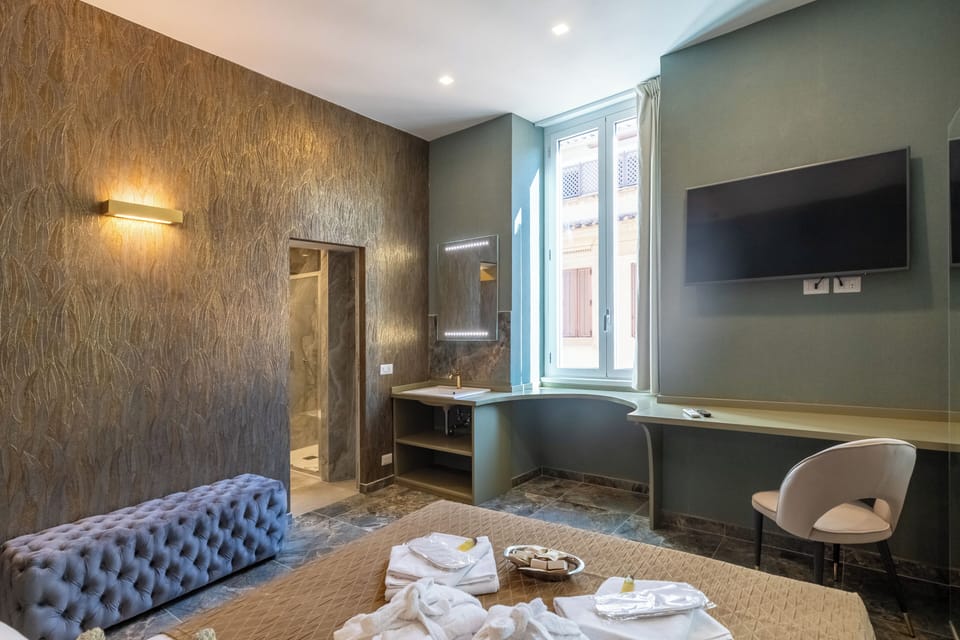 Comfort Room, City View | View from room