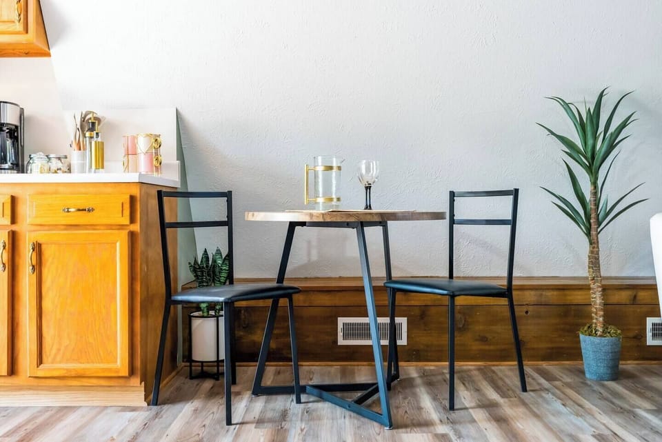 Dining area for 2!