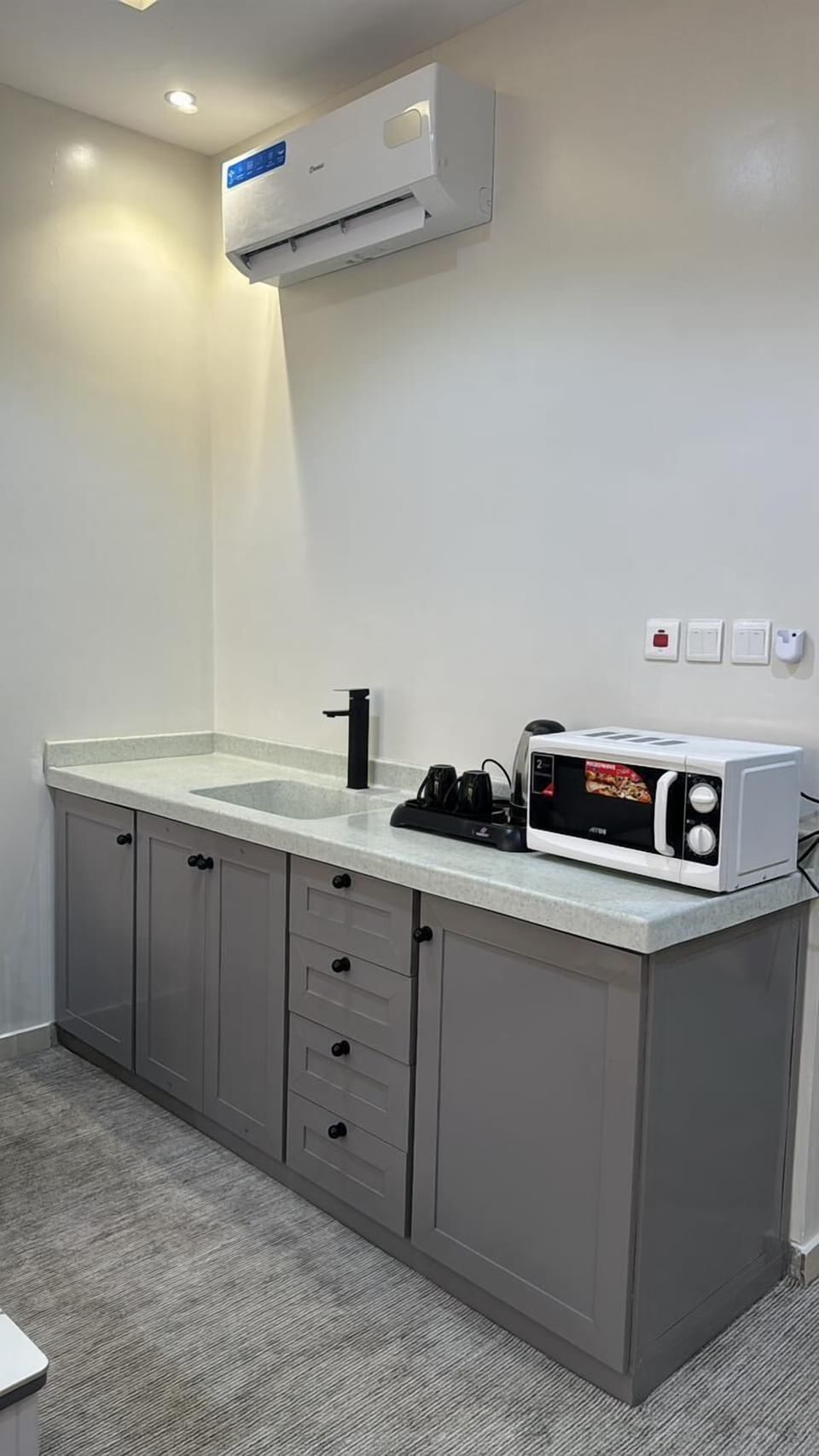 Private kitchenette