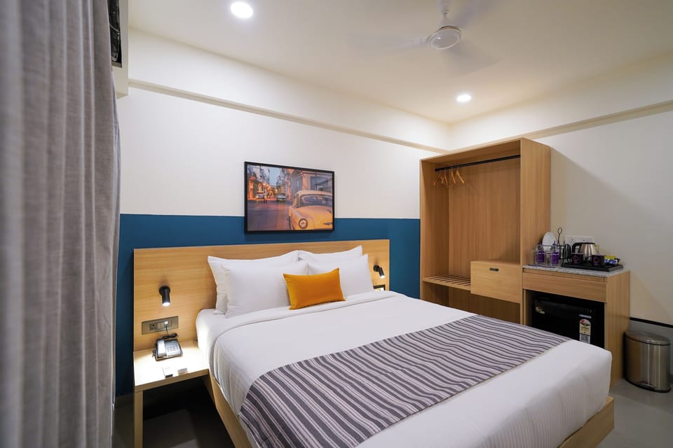 Standard Double Room | Desk, laptop workspace, free WiFi