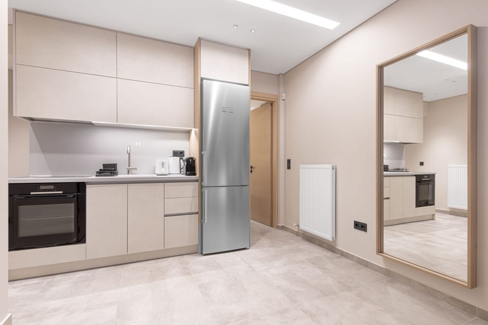 Luxury Studio, City View | Private kitchen | Espresso maker, coffee/tea maker, electric kettle