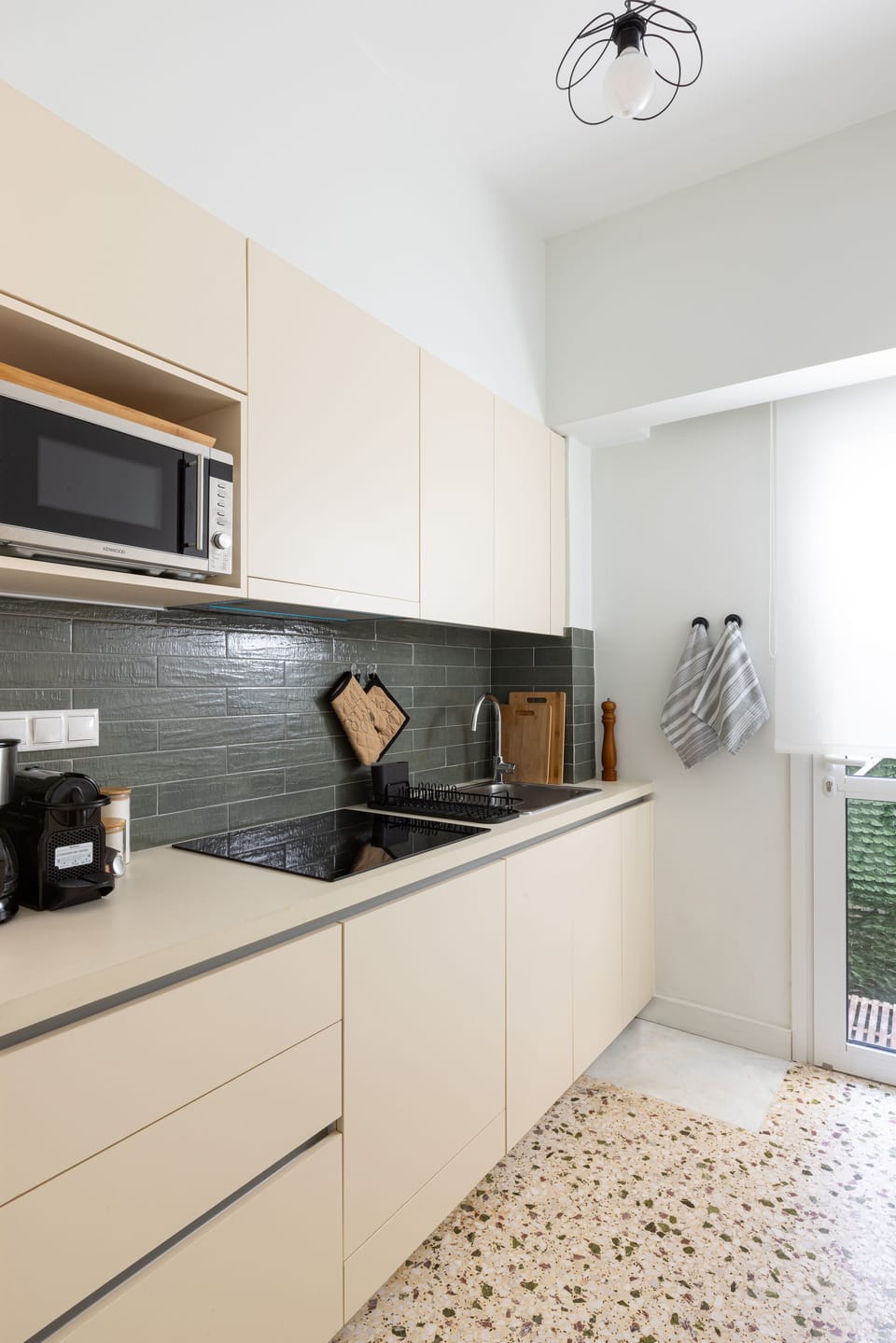Family Apartment, City View | Private kitchen | Espresso maker, coffee/tea maker, electric kettle, toaster