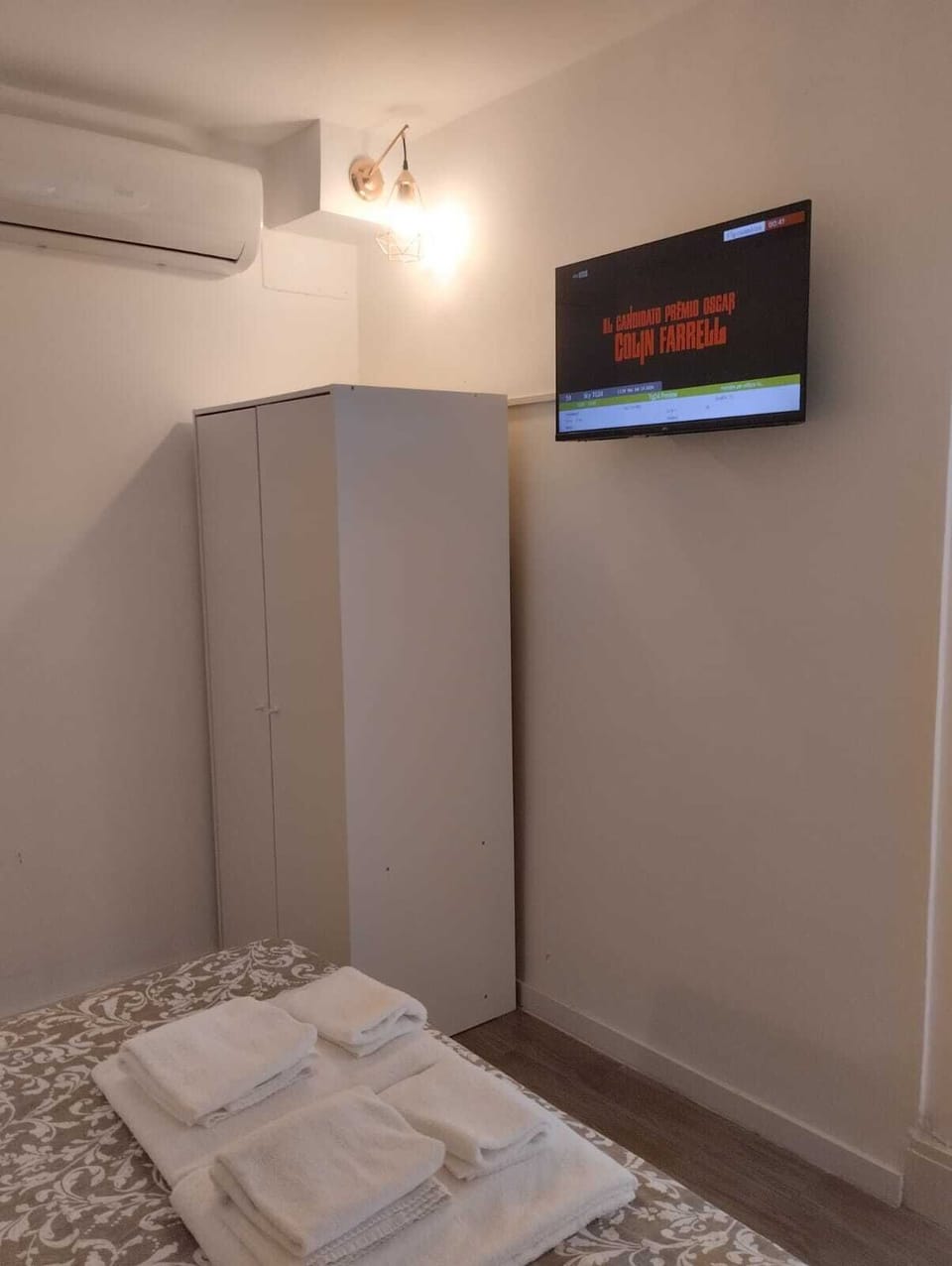 Superior Room, Courtyard View | Iron/ironing board (on request), WiFi (free)