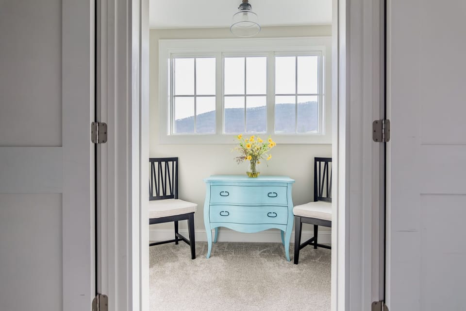 2nd floor landing